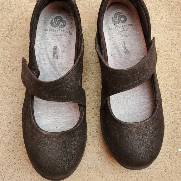 clarks women's sillian bella mary jane flat